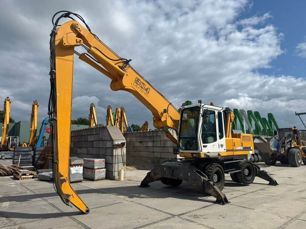 Atkritumu iekrāvējs Liebherr A 904: foto 7