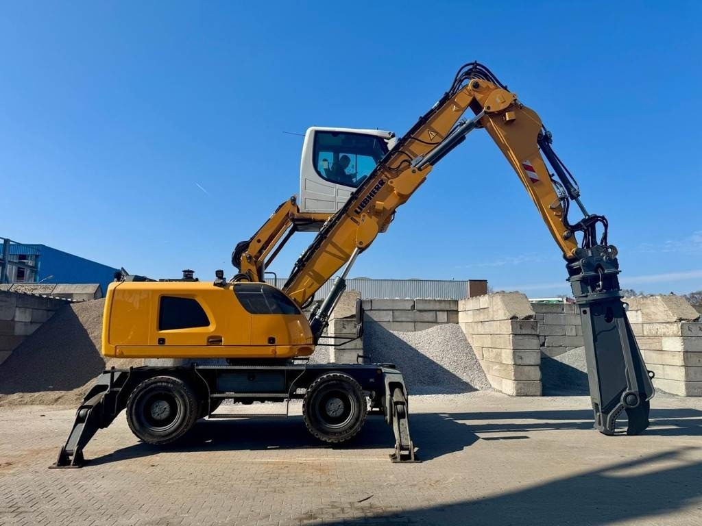 Liebherr LH 22 M - Atkritumu iekrāvējs: foto 5 Liebherr LH 22 M - Atkritumu iekrāvējs: foto 5