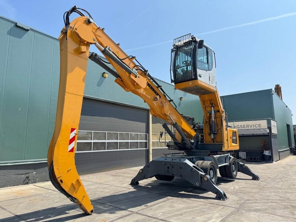 Liebherr LH 24 M - Atkritumu iekrāvējs: foto 2 Liebherr LH 24 M - Atkritumu iekrāvējs: foto 2