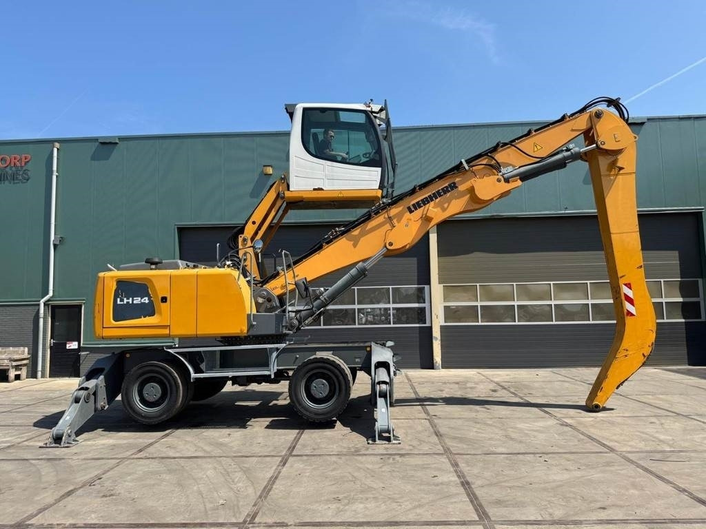 Liebherr LH 24 M - Atkritumu iekrāvējs: foto 5 Liebherr LH 24 M - Atkritumu iekrāvējs: foto 5