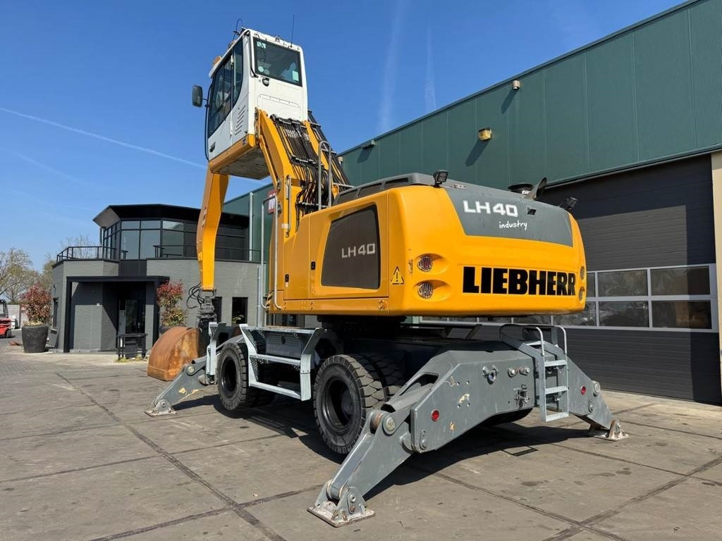 Liebherr LH 40 M - Atkritumu iekrāvējs: foto 3 Liebherr LH 40 M - Atkritumu iekrāvējs: foto 3