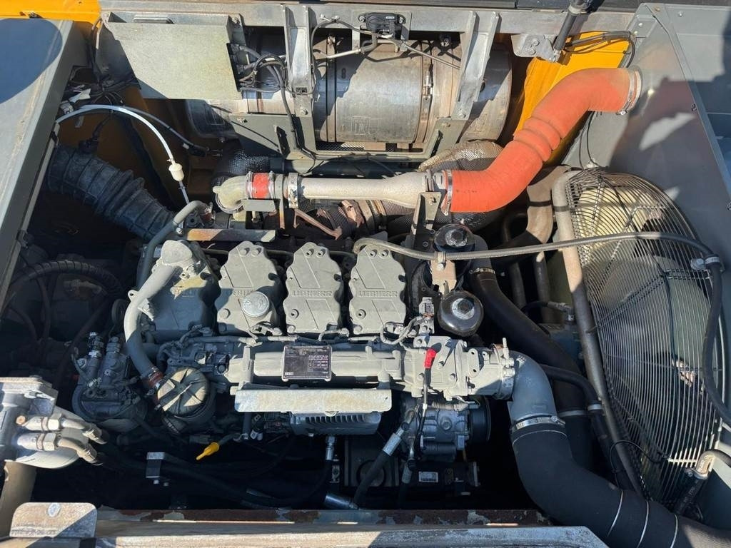 Atkritumu iekrāvējs Liebherr LH 40 M: foto 20