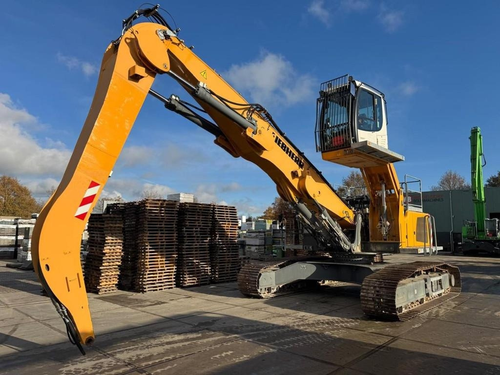 Liebherr LH 40C EW - Atkritumu iekrāvējs: foto 2 Liebherr LH 40C EW - Atkritumu iekrāvējs: foto 2