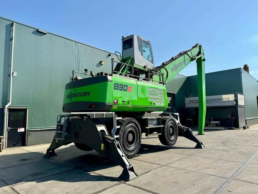 Sennebogen 830M E HD - Atkritumu iekrāvējs: foto 3 Sennebogen 830M E HD - Atkritumu iekrāvējs: foto 3