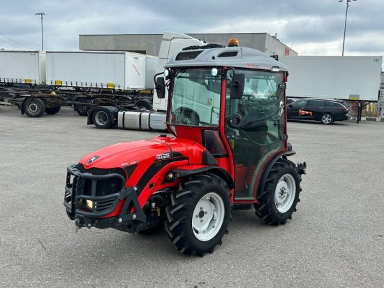 Antonio Carraro SRX 5800 TORA REDCAB, YANMAR; RADIO; KLIMA; RevGuide - Mini traktors: foto 1 Antonio Carraro SRX 5800 TORA REDCAB, YANMAR; RADIO; KLIMA; RevGuide - Mini traktors: foto 1