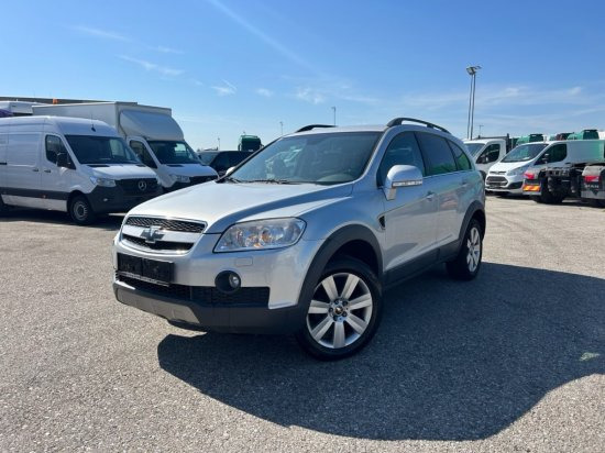 Chevrolet Captiva 3,2 V6 EXPORT - SUV: foto 1 Chevrolet Captiva 3,2 V6 EXPORT - SUV: foto 1