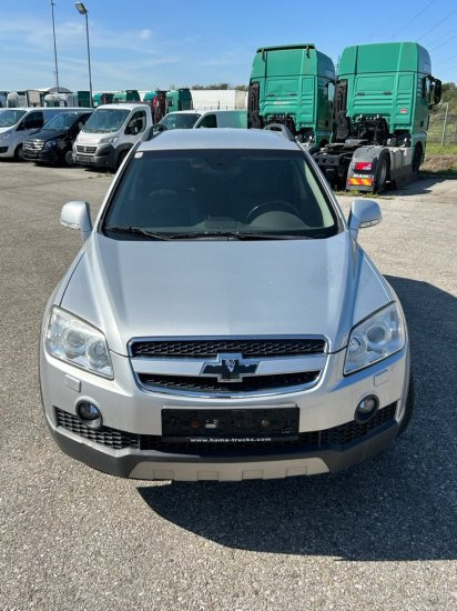 Chevrolet Captiva 3,2 V6 EXPORT - SUV: foto 2 Chevrolet Captiva 3,2 V6 EXPORT - SUV: foto 2