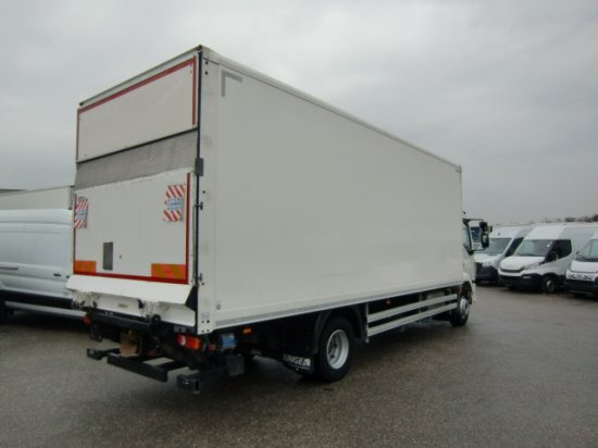 DAF LF 260 Koffer+LBW - Kravas automašīna ar slēgto virsbūvi: foto 4 DAF LF 260 Koffer+LBW - Kravas automašīna ar slēgto virsbūvi: foto 4
