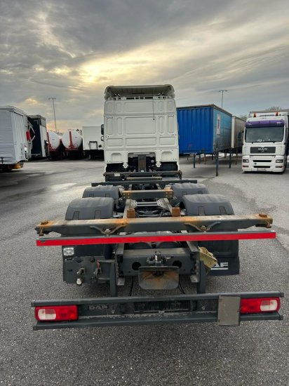 DAF XF 480 FAR BDF Euro 6 Liftachse, Retarder - Konteineru vedējs/ Kravas automašīna ar noņemamā virsbūve: foto 5 DAF XF 480 FAR BDF Euro 6 Liftachse, Retarder - Konteineru vedējs/ Kravas automašīna ar noņemamā virsbūve: foto 5