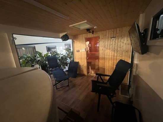 Jaunā Dzīvojamais treileris Izabella Wellnessanhänger mit Sauna und Whirlpool, Stromaggregat: foto 9