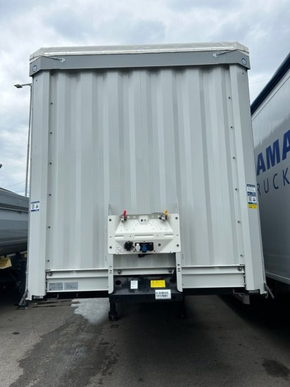 Krone 1-achs Auflieger, Heckabstützung XL Zertifikat, Edscha-Verdeck, - Tenta puspiekabe: foto 2 Krone 1-achs Auflieger, Heckabstützung XL Zertifikat, Edscha-Verdeck, - Tenta puspiekabe: foto 2