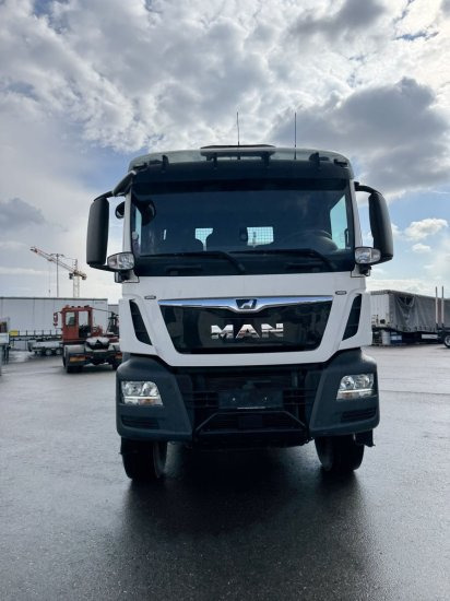 MAN TGS 26.430 6x4 3-Seitenkipper, HMF 2020K-RC Heckkran abnehmbar, - Kravas automašīna pašizgāzējs, Kravas auto ar manipulatoru: foto 2 MAN TGS 26.430 6x4 3-Seitenkipper, HMF 2020K-RC Heckkran abnehmbar, - Kravas automašīna pašizgāzējs, Kravas auto ar manipulatoru: foto 2