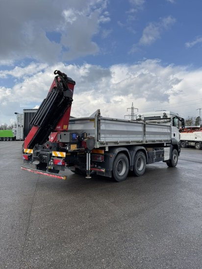 MAN TGS 26.430 6x4 3-Seitenkipper, HMF 2020K-RC Heckkran abnehmbar, - Kravas automašīna pašizgāzējs, Kravas auto ar manipulatoru: foto 4 MAN TGS 26.430 6x4 3-Seitenkipper, HMF 2020K-RC Heckkran abnehmbar, - Kravas automašīna pašizgāzējs, Kravas auto ar manipulatoru: foto 4