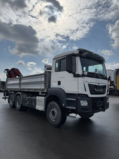MAN TGS 26.430 6x4 3-Seitenkipper, HMF 2020K-RC Heckkran abnehmbar, - Kravas automašīna pašizgāzējs, Kravas auto ar manipulatoru: foto 3 MAN TGS 26.430 6x4 3-Seitenkipper, HMF 2020K-RC Heckkran abnehmbar, - Kravas automašīna pašizgāzējs, Kravas auto ar manipulatoru: foto 3