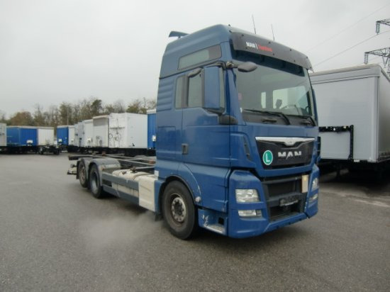 MAN TGX 26.440 BDF, XXL, Retarder, Automatik, E6, Liftachse, - Konteineru vedējs/ Kravas automašīna ar noņemamā virsbūve: foto 3 MAN TGX 26.440 BDF, XXL, Retarder, Automatik, E6, Liftachse, - Konteineru vedējs/ Kravas automašīna ar noņemamā virsbūve: foto 3