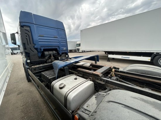 MAN TGX 26.440 XLX 6x2 Liftachse, Euro 6, Retarder, Motorschaden engine damage! - Konteineru vedējs/ Kravas automašīna ar noņemamā virsbūve: foto 5 MAN TGX 26.440 XLX 6x2 Liftachse, Euro 6, Retarder, Motorschaden engine damage! - Konteineru vedējs/ Kravas automašīna ar noņemamā virsbūve: foto 5