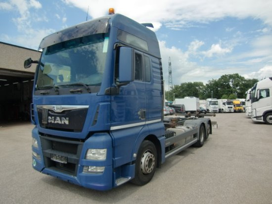 MAN TGX 26.440 XXL 6x2 Liftachse Euro 6 - Konteineru vedējs/ Kravas automašīna ar noņemamā virsbūve: foto 1 MAN TGX 26.440 XXL 6x2 Liftachse Euro 6 - Konteineru vedējs/ Kravas automašīna ar noņemamā virsbūve: foto 1