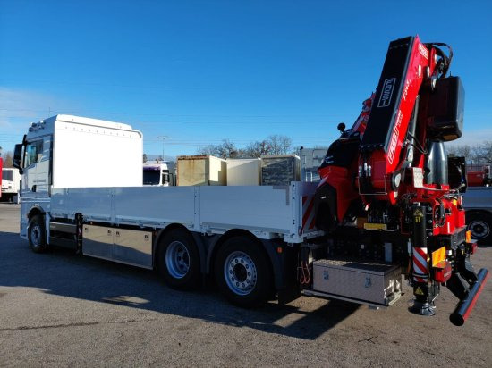 MAN TGX 26.510 LL Pritsche, Fassi F545RA.2.28XE, Containerverschlüsse, - Bortu kravas automašīna/ Platforma, Kravas auto ar manipulatoru: foto 4 MAN TGX 26.510 LL Pritsche, Fassi F545RA.2.28XE, Containerverschlüsse, - Bortu kravas automašīna/ Platforma, Kravas auto ar manipulatoru: foto 4