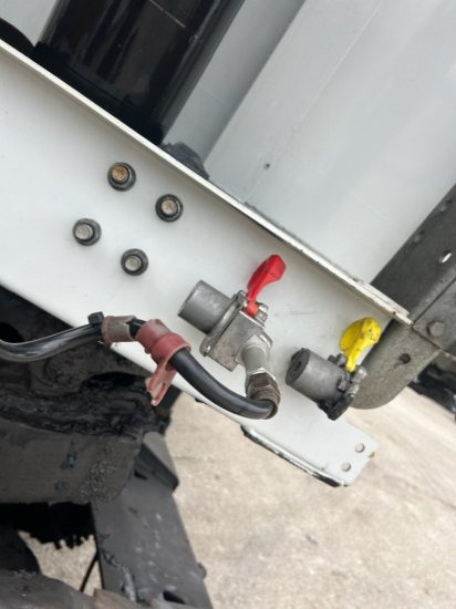 Puspiekabe pašizgāzējs MEGA Alu-Kastenmulde 55m³, SAF-Achsen, Rollplane, Kombiklappe, Stehpodest: foto 11
