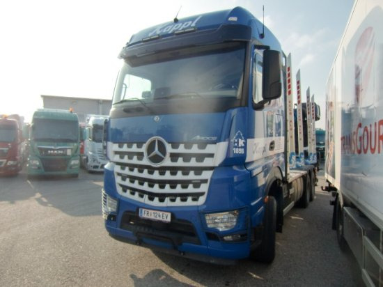 Mercedes-Benz Arocs 3353 6x4 Holztransp., Palfinger Kran Epsilon - Kokvedējs, Kravas auto ar manipulatoru: foto 3 Mercedes-Benz Arocs 3353 6x4 Holztransp., Palfinger Kran Epsilon - Kokvedējs, Kravas auto ar manipulatoru: foto 3