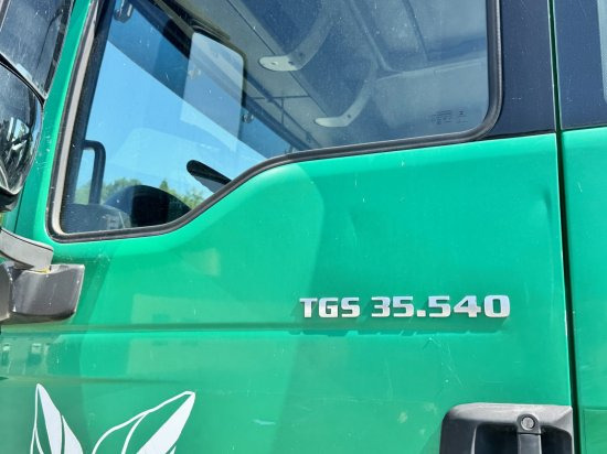 Meža tehnika, Kravas automašīna MAN TGS 35.540 8x4  mit Komptech-Zusatzeinheit: foto 8