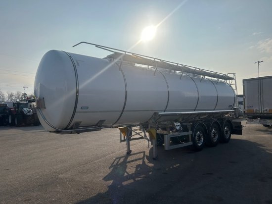 Romex R-31, Lebensmitteltankauflieger 31000l 3 Kammern - Puspiekabe cisterna: foto 5 Romex R-31, Lebensmitteltankauflieger 31000l 3 Kammern - Puspiekabe cisterna: foto 5