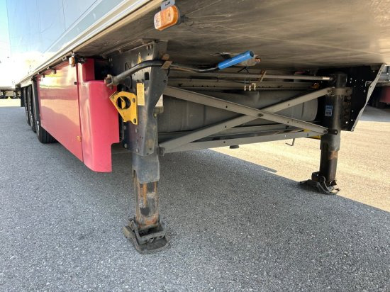 Puspiekabe izotermiskais Schmitz SCB S3B Kühlauflieger, TK SLXe 400, Liftachse, Doppelstock, Blumenbreite: foto 13 Puspiekabe izotermiskais Schmitz SCB S3B Kühlauflieger, TK SLXe 400, Liftachse, Doppelstock, Blumenbreite: foto 13