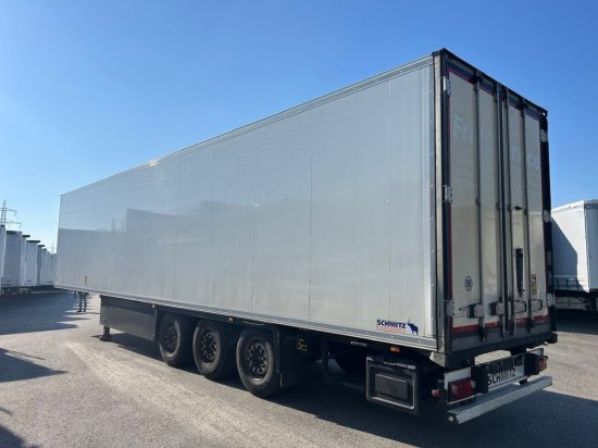 Schmitz SKO24 Rohrbahnen, Fleischbahnen , ThermoKing SLX300, - Puspiekabe izotermiskais: foto 4 Schmitz SKO24 Rohrbahnen, Fleischbahnen , ThermoKing SLX300, - Puspiekabe izotermiskais: foto 4