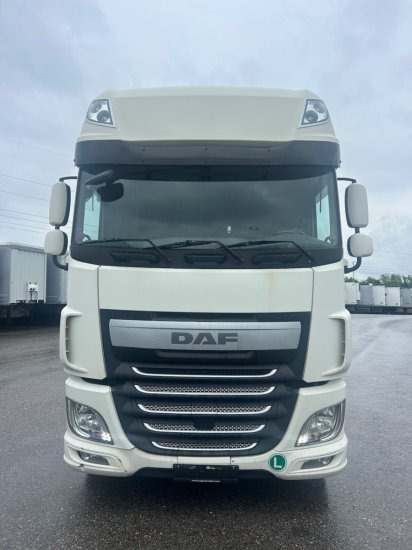 DAF XF 106.460 SSC, Automatik, Retarder, EURO6 - Vilcējs: foto 2 DAF XF 106.460 SSC, Automatik, Retarder, EURO6 - Vilcējs: foto 2
