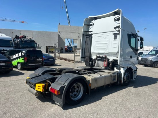 Iveco Stralis AS440, Automatik, E6, Standklima - Vilcējs: foto 4 Iveco Stralis AS440, Automatik, E6, Standklima - Vilcējs: foto 4