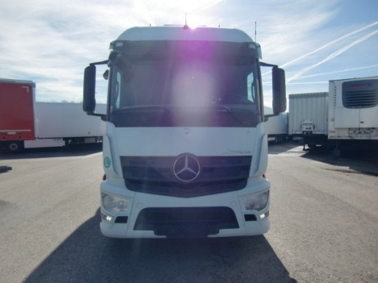 Mercedes-Benz Actros 1845, MP4 - Vilcējs: foto 2 Mercedes-Benz Actros 1845, MP4 - Vilcējs: foto 2