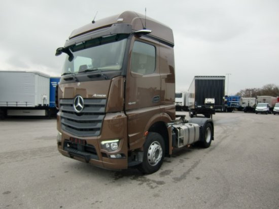Mercedes-Benz Actros 1848 Gigaspace, Retarder, Standklima Retarder, Mirrow Cam - Vilcējs: foto 3 Mercedes-Benz Actros 1848 Gigaspace, Retarder, Standklima Retarder, Mirrow Cam - Vilcējs: foto 3