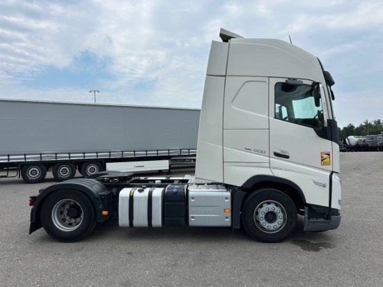 Volvo FH 500 EURO 6, I-Shift, Globetrotter, Standklima - Vilcējs: foto 4 Volvo FH 500 EURO 6, I-Shift, Globetrotter, Standklima - Vilcējs: foto 4