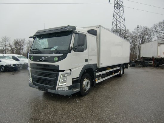 Volvo FM 420 Koffer mit Ladebordwand - Kravas automašīna ar slēgto virsbūvi: foto 1 Volvo FM 420 Koffer mit Ladebordwand - Kravas automašīna ar slēgto virsbūvi: foto 1