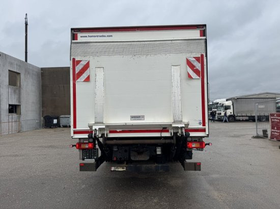 Volvo FM 420, Schlafkabine Koffer mit Ladebordwand - Kravas automašīna ar slēgto virsbūvi: foto 5 Volvo FM 420, Schlafkabine Koffer mit Ladebordwand - Kravas automašīna ar slēgto virsbūvi: foto 5