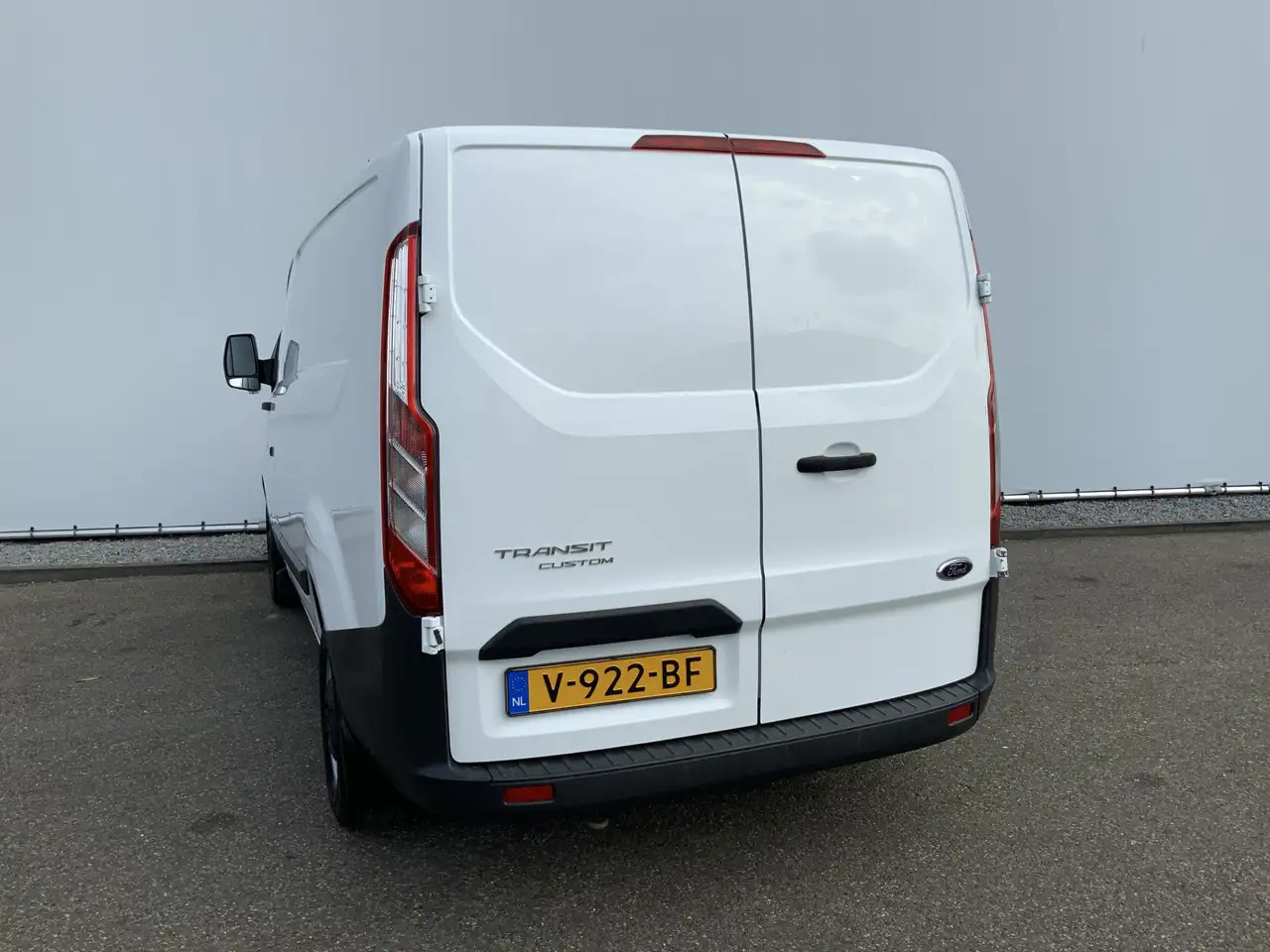 Ford Transit Custom 270 2.2 TDCI L1H1 Economy Edition Airco Cruise 3 Z - Kravas mikroautobuss: foto 2 Ford Transit Custom 270 2.2 TDCI L1H1 Economy Edition Airco Cruise 3 Z - Kravas mikroautobuss: foto 2