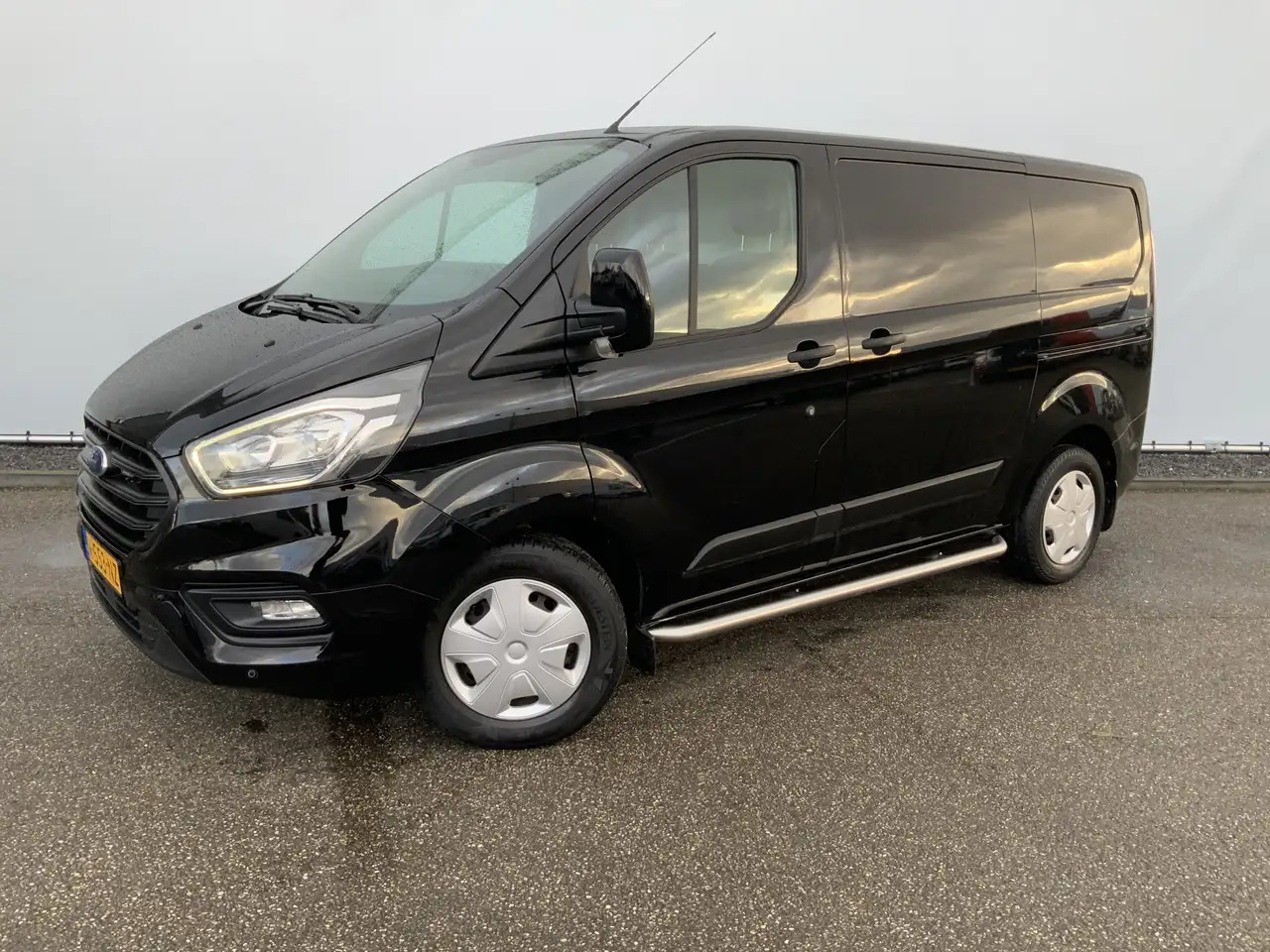 Ford Transit Custom 280 2.0 TDCI L1H1 Automaat Dub Schuifdeur Side Bar - Kravas mikroautobuss: foto 1 Ford Transit Custom 280 2.0 TDCI L1H1 Automaat Dub Schuifdeur Side Bar - Kravas mikroautobuss: foto 1