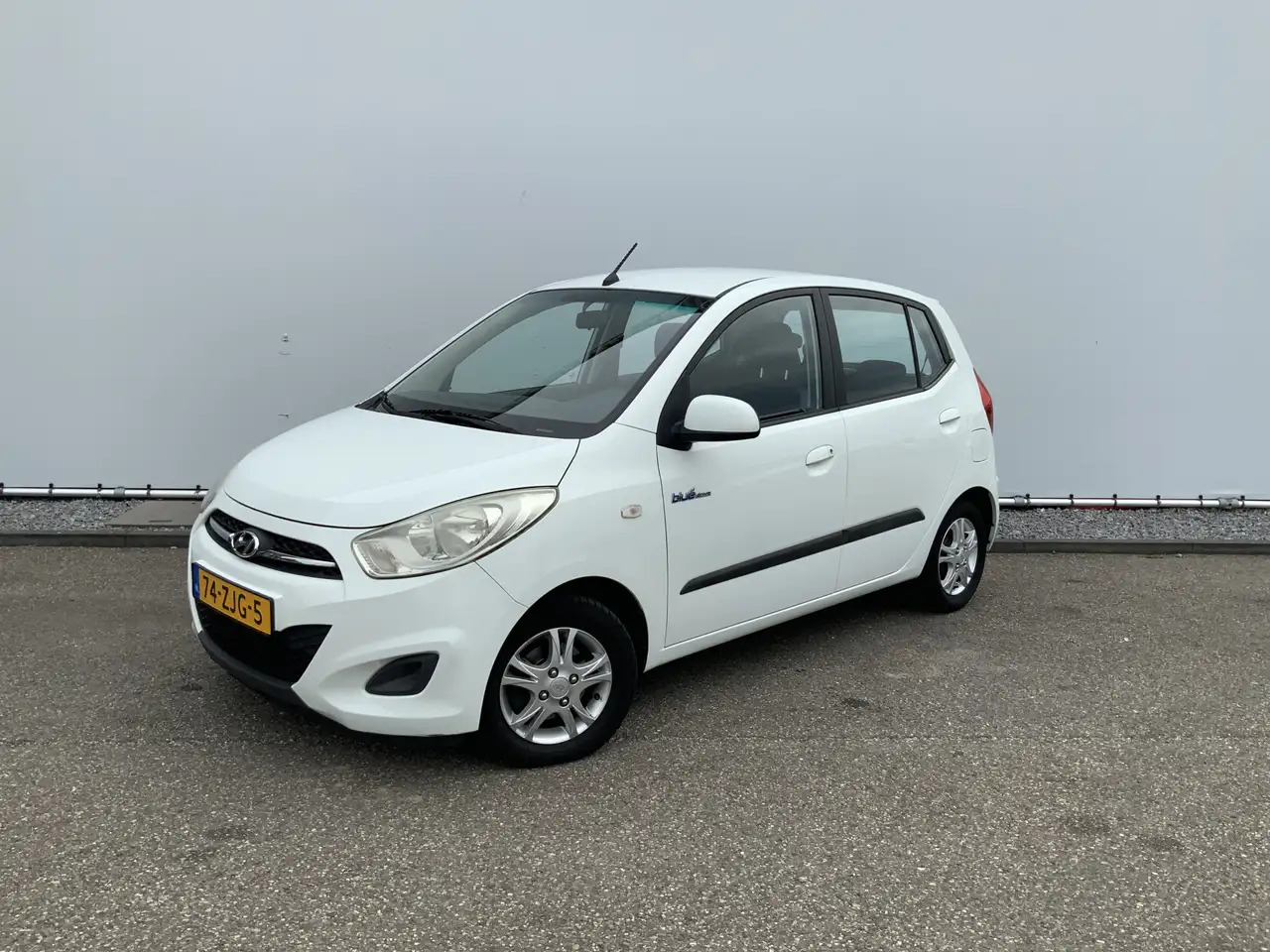Hyundai i10 1.0 Pro 54083 KM! Airco, Lichtmetalen Wielen! - Hečbeks: foto 1 Hyundai i10 1.0 Pro 54083 KM! Airco, Lichtmetalen Wielen! - Hečbeks: foto 1