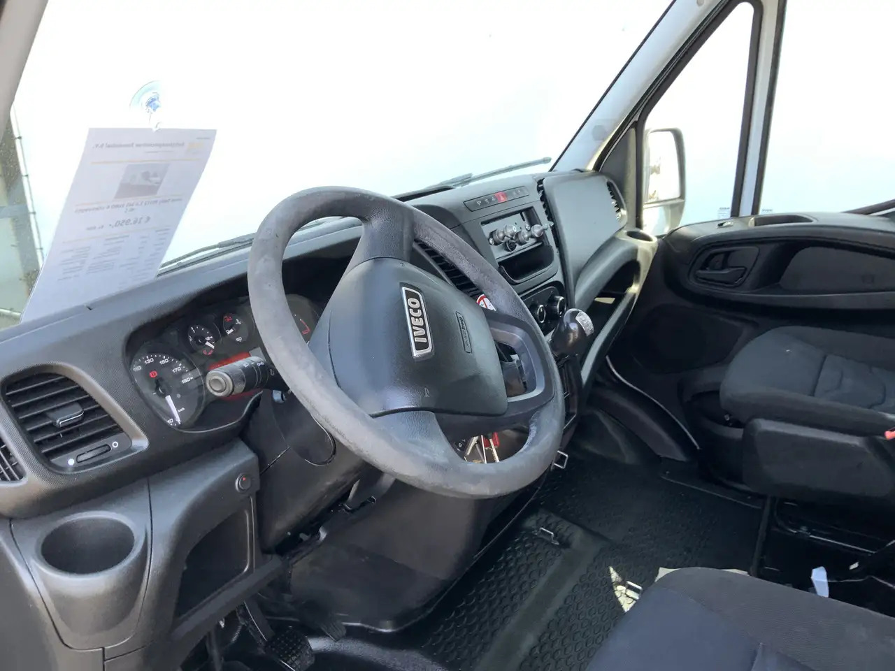 Iveco Daily 35S12 2.3 345 EURO 6 vrieswagen -40 C ijsauto Bakm - Komercauto refrižerators: foto 5 Iveco Daily 35S12 2.3 345 EURO 6 vrieswagen -40 C ijsauto Bakm - Komercauto refrižerators: foto 5