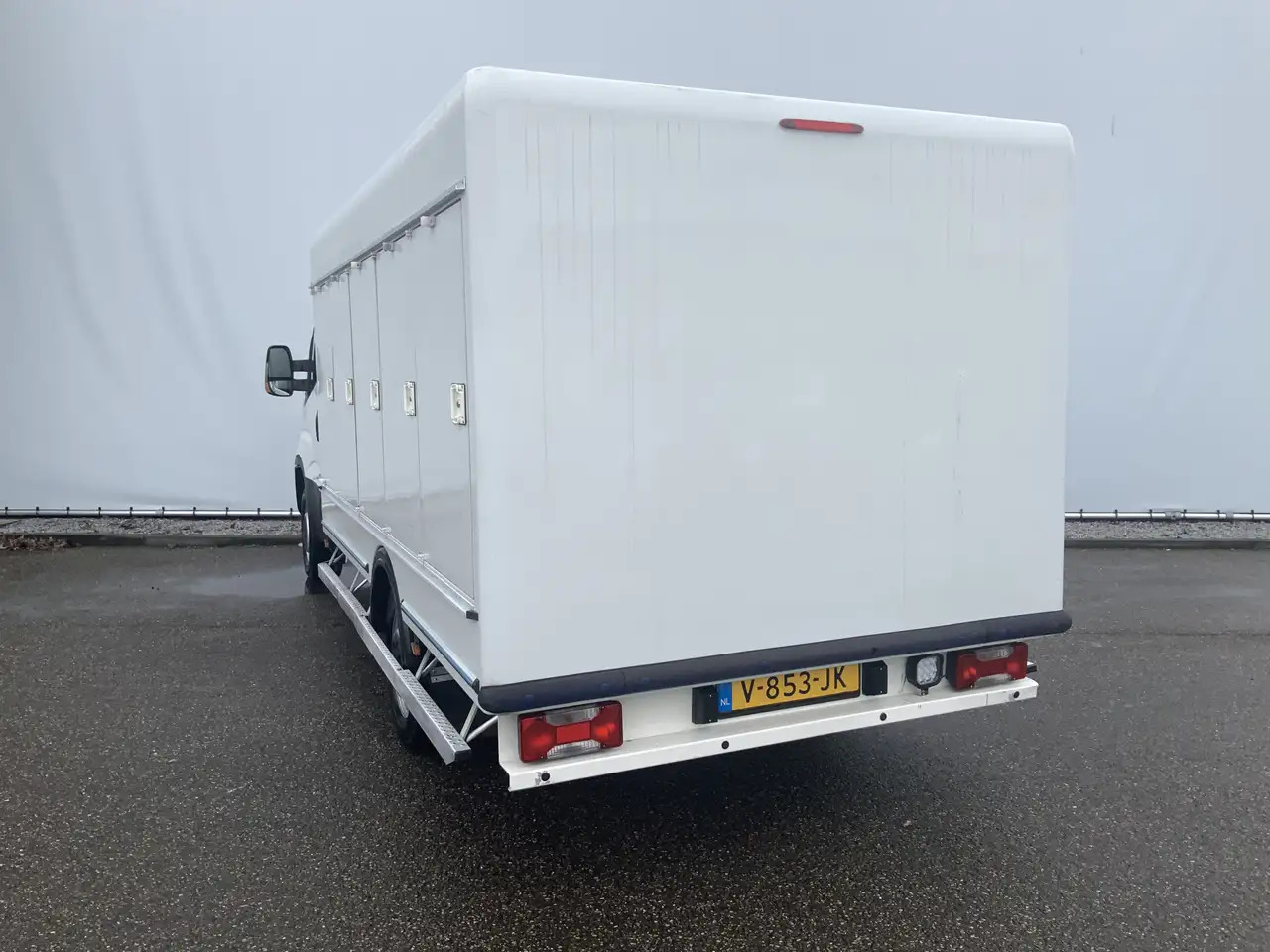 Iveco Daily 35S12 2.3 345 vries Auto 40 gr onder nul. 10 Deure - Komercauto refrižerators: foto 2 Iveco Daily 35S12 2.3 345 vries Auto 40 gr onder nul. 10 Deure - Komercauto refrižerators: foto 2