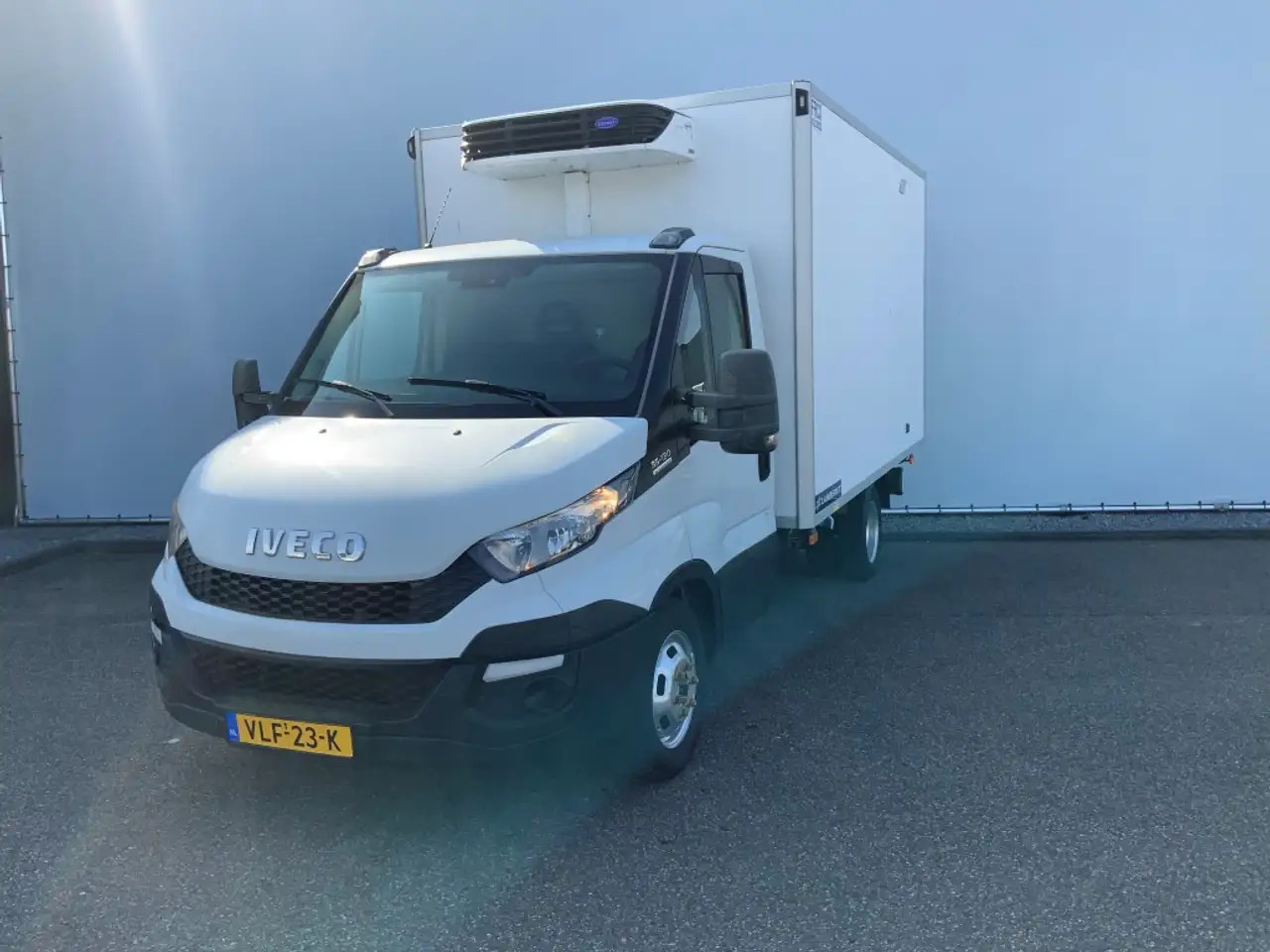 Iveco Daily 35S13D 2.3 375 Automaat Koelwagen Dag & Nacht. Air - Komercauto refrižerators: foto 1 Iveco Daily 35S13D 2.3 375 Automaat Koelwagen Dag & Nacht. Air - Komercauto refrižerators: foto 1