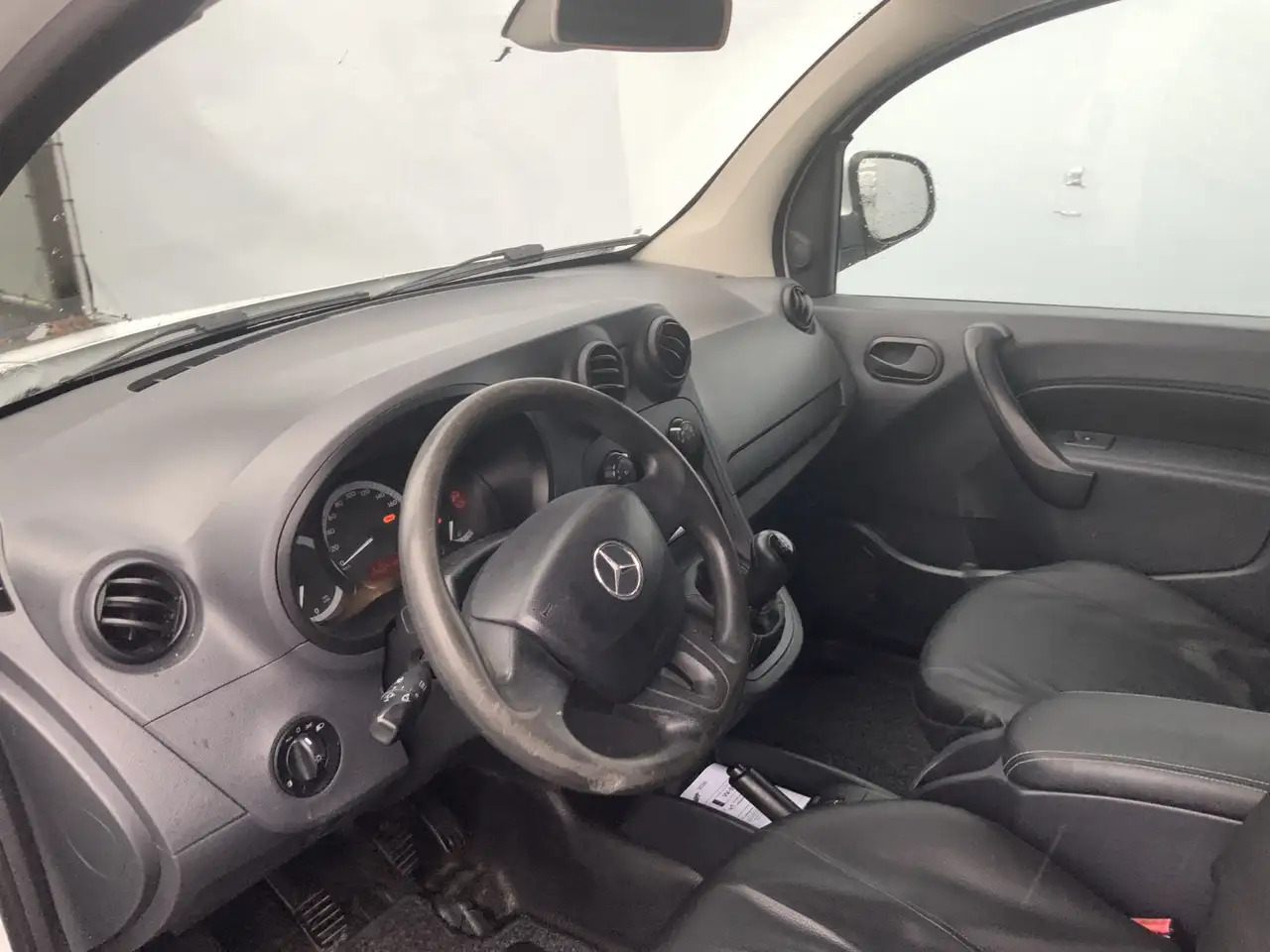 Mercedes-Benz Citan 109 CDI BlueEFFICIENCY Extra Lang Maxi Airco Euro - Mazs furgons: foto 5 Mercedes-Benz Citan 109 CDI BlueEFFICIENCY Extra Lang Maxi Airco Euro - Mazs furgons: foto 5