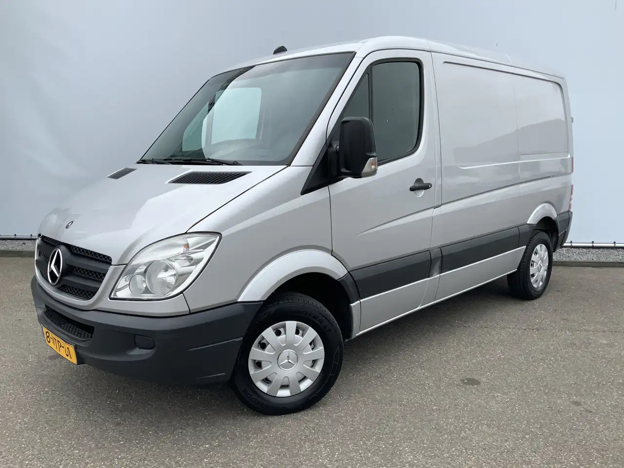 Mercedes-Benz Sprinter 213 2.2 CDI 325 L1H1 Airco Cruise Euro 4 - Kravas mikroautobuss: foto 1 Mercedes-Benz Sprinter 213 2.2 CDI 325 L1H1 Airco Cruise Euro 4 - Kravas mikroautobuss: foto 1