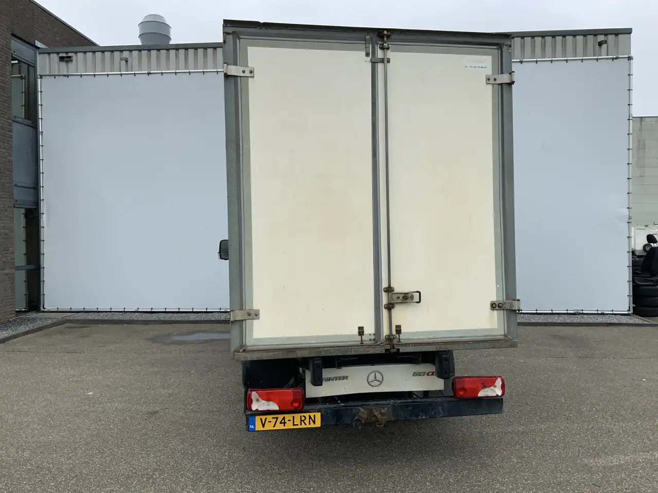 Mercedes-Benz Sprinter 513 2.2 CDI 432 Meubelbak & Deuren 3 Zits Cruise T - Furgons ar slēgtā virsbūve: foto 2 Mercedes-Benz Sprinter 513 2.2 CDI 432 Meubelbak & Deuren 3 Zits Cruise T - Furgons ar slēgtā virsbūve: foto 2