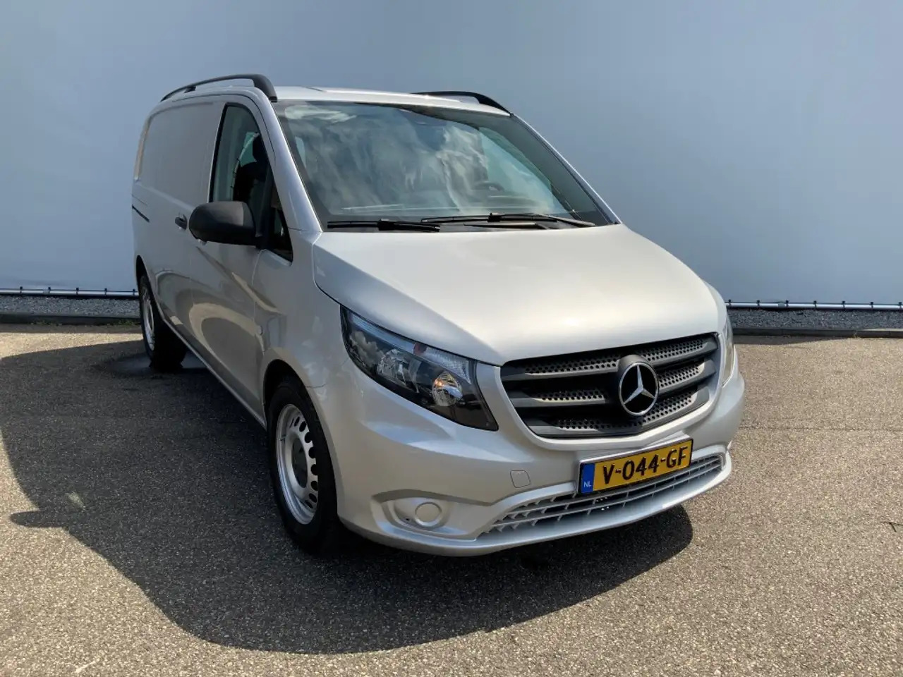 Mercedes-Benz Vito 114 CDI 4X4 Automaat Airco Cruise Trekhaak 2500 kg - Kravas mikroautobuss: foto 3 Mercedes-Benz Vito 114 CDI 4X4 Automaat Airco Cruise Trekhaak 2500 kg - Kravas mikroautobuss: foto 3