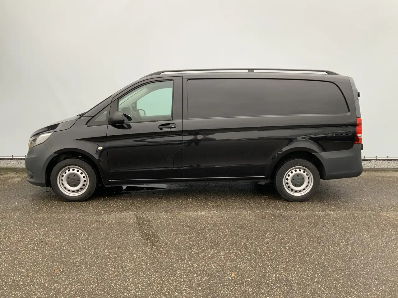 Mercedes-Benz Vito 114 CDI Lang L2 H1 3 Zits Airco Cruise Euro 5 - Mazs furgons: foto 3 Mercedes-Benz Vito 114 CDI Lang L2 H1 3 Zits Airco Cruise Euro 5 - Mazs furgons: foto 3