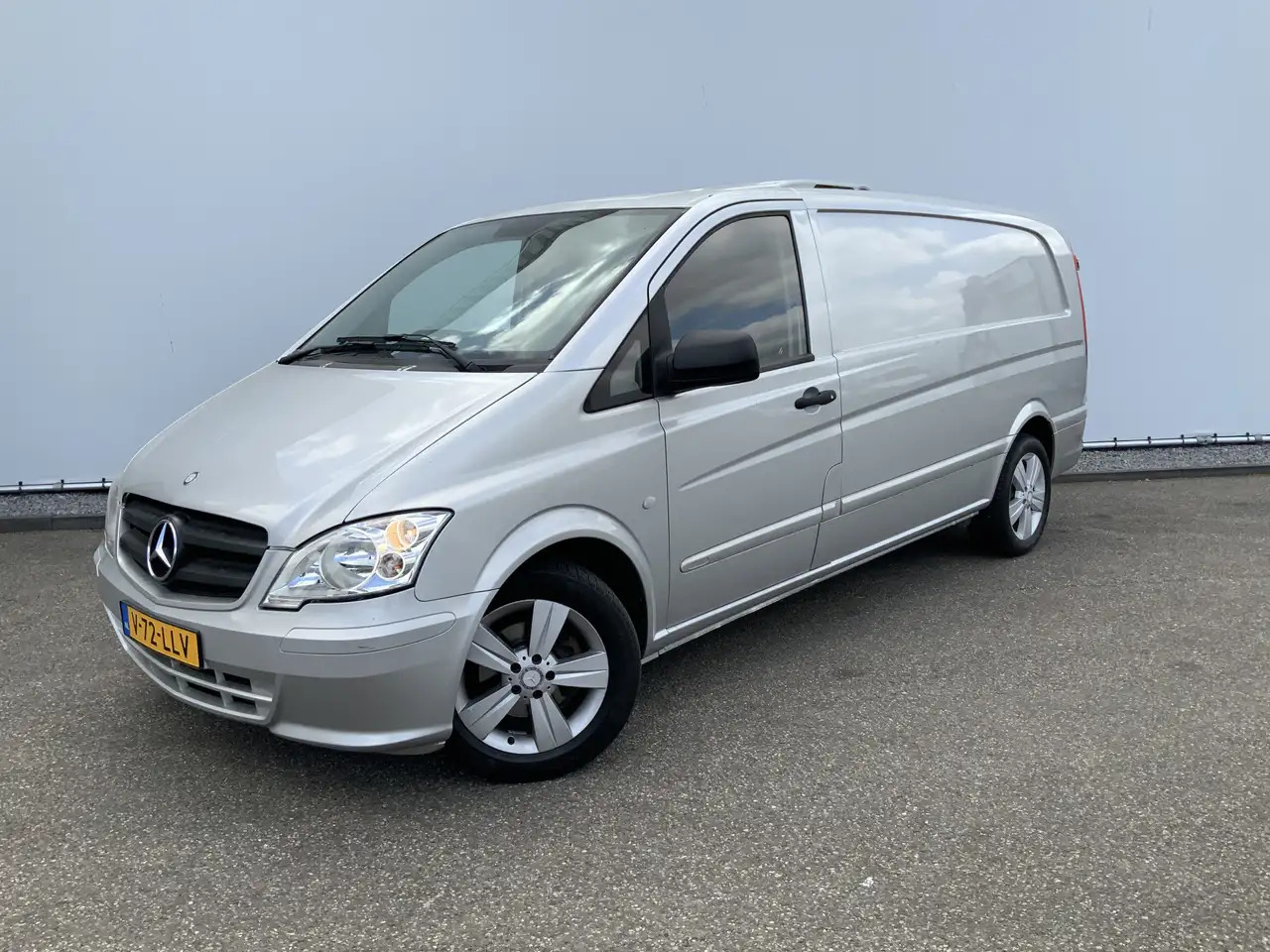 Mercedes-Benz Vito 122 CDI Automaat Koel Auto werkt 100 % 0.gr Airco - Komercauto refrižerators: foto 1 Mercedes-Benz Vito 122 CDI Automaat Koel Auto werkt 100 % 0.gr Airco - Komercauto refrižerators: foto 1