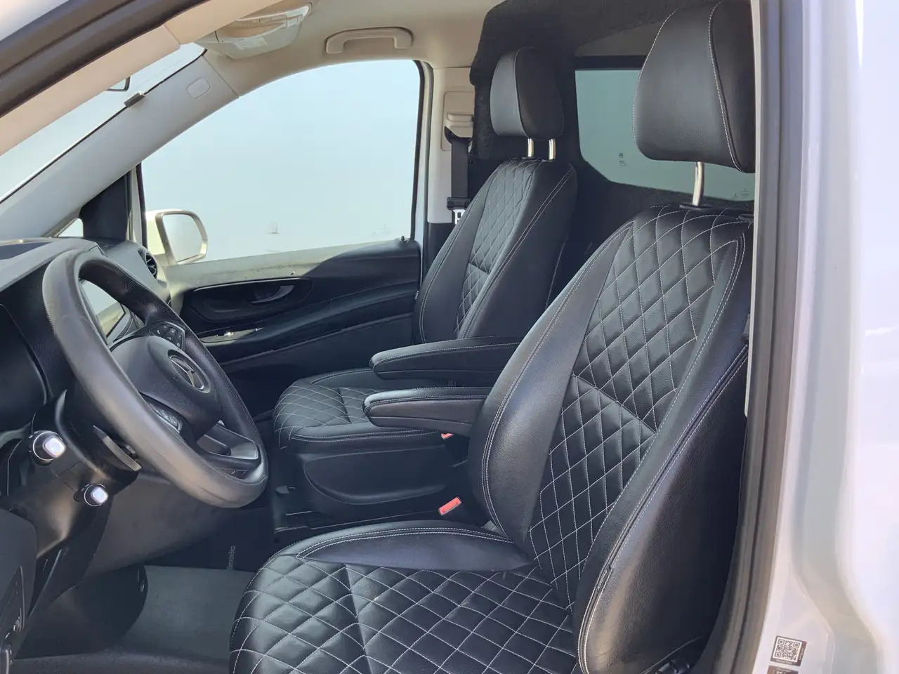 Mercedes-Benz Vito Tourer XL 114 CDI Autom. Airco Cruise Camera Alu V - Kravas mikroautobuss: foto 5 Mercedes-Benz Vito Tourer XL 114 CDI Autom. Airco Cruise Camera Alu V - Kravas mikroautobuss: foto 5