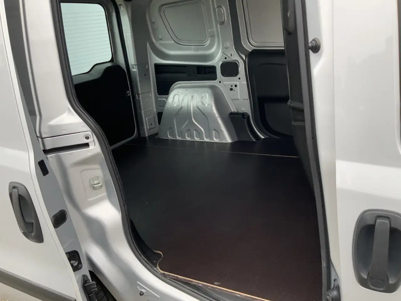 Mazs furgons Opel Combo 1.3 CDTi L1H1 Edition Airco Euro 6: foto 18