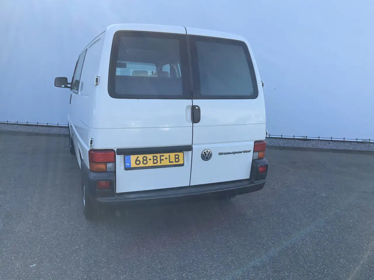 Volkswagen 1.9 TD 292 T800 Dubbel Cab 6 Zits Euro 3 - Kravas-pasažieru furgons: foto 2 Volkswagen 1.9 TD 292 T800 Dubbel Cab 6 Zits Euro 3 - Kravas-pasažieru furgons: foto 2